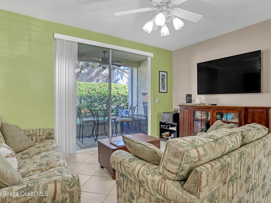 1394 Hampton Park Lane, Melbourne, FL 32940