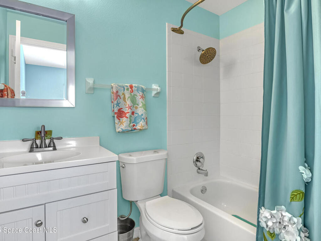 1394 Hampton Park Lane, Melbourne, FL 32940