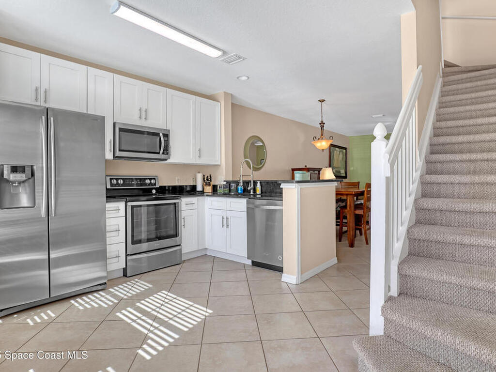 1394 Hampton Park Lane, Melbourne, FL 32940