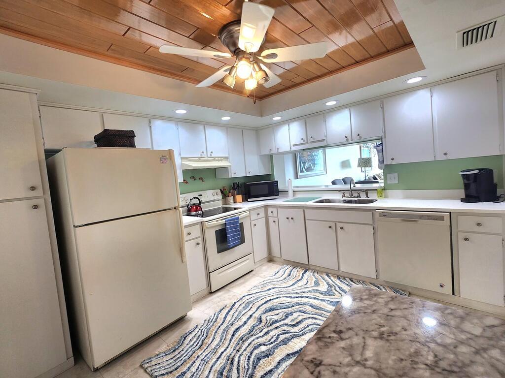 995 N Highway A1a, Indialantic, FL 32903