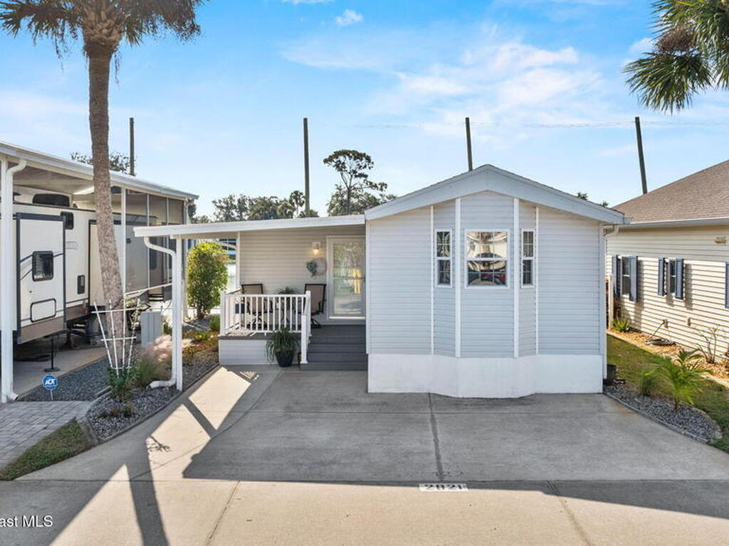 2821 Frontier Drive, Titusville, FL 32796