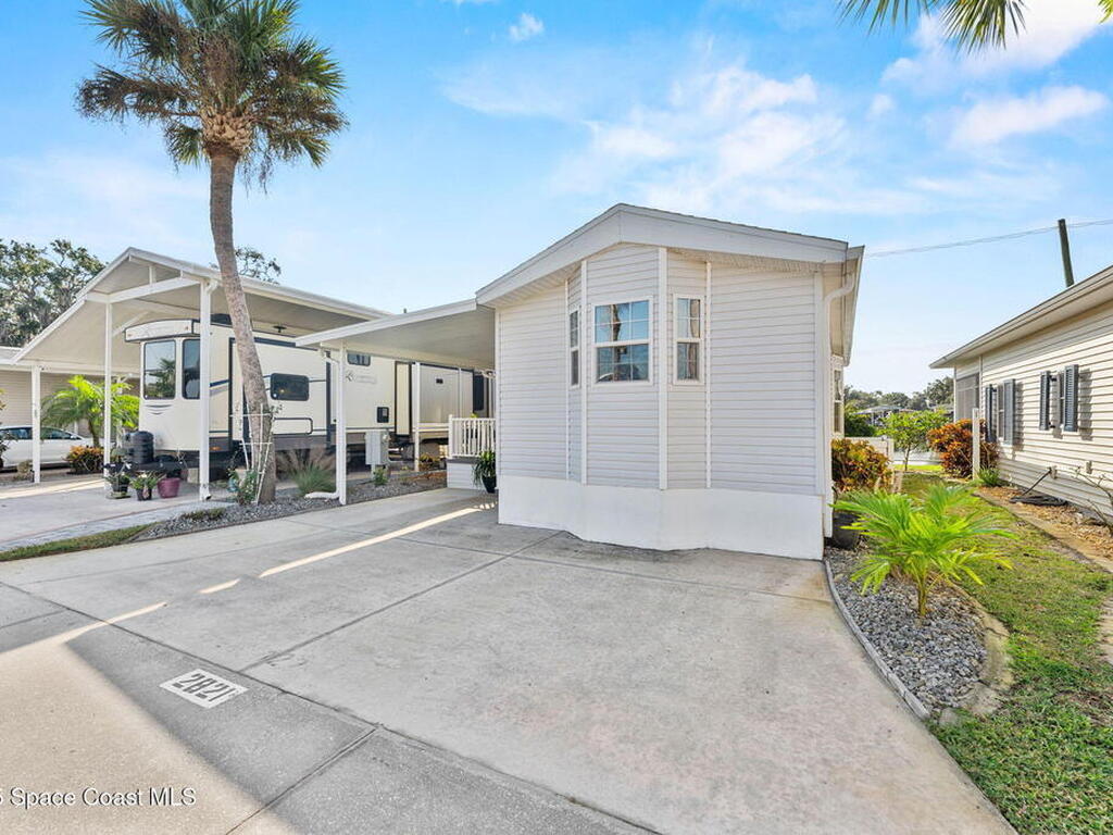 2821 Frontier Drive, Titusville, FL 32796