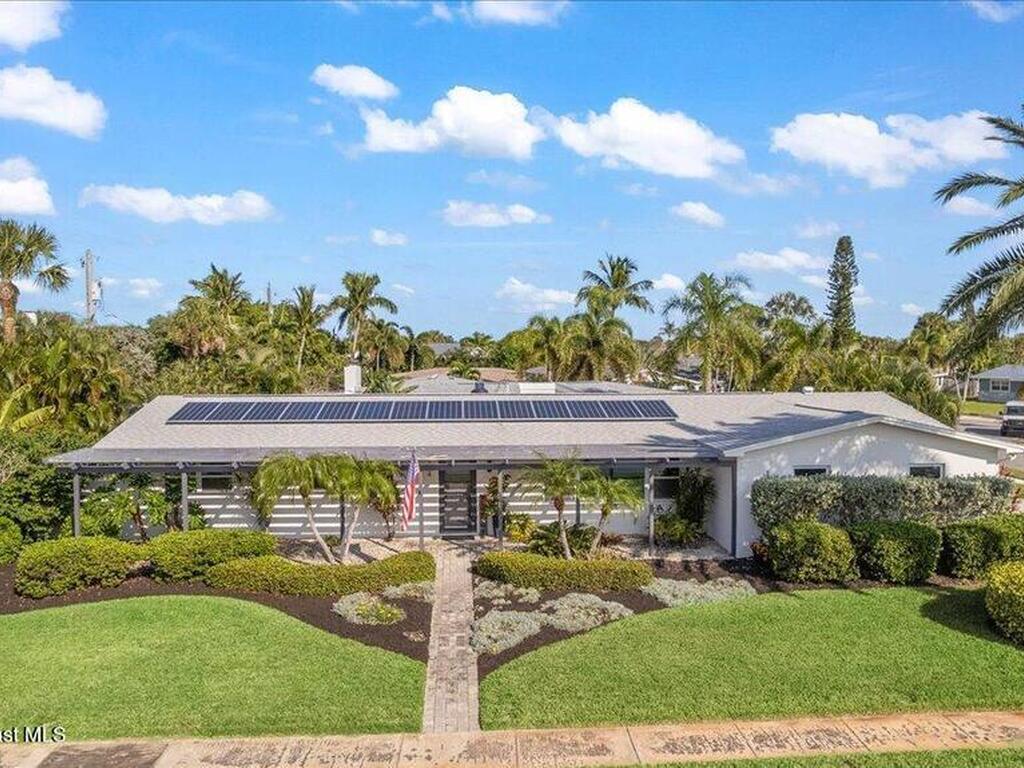 204 E Coral Way, Indialantic, FL 32903