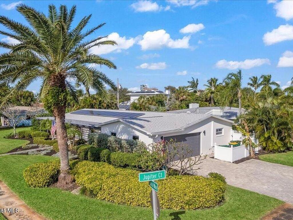 204 E Coral Way, Indialantic, FL 32903