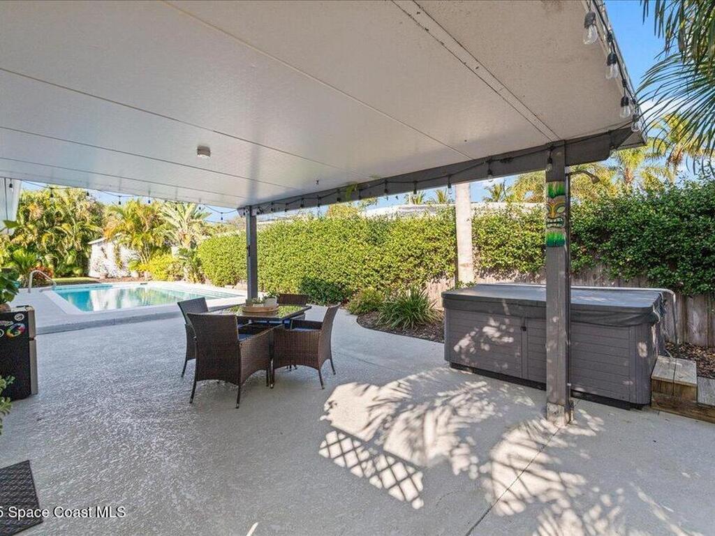 204 E Coral Way, Indialantic, FL 32903