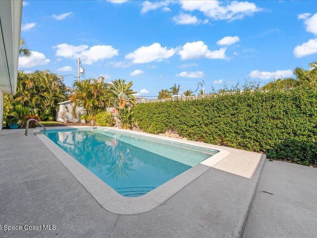 204 E Coral Way, Indialantic, FL 32903