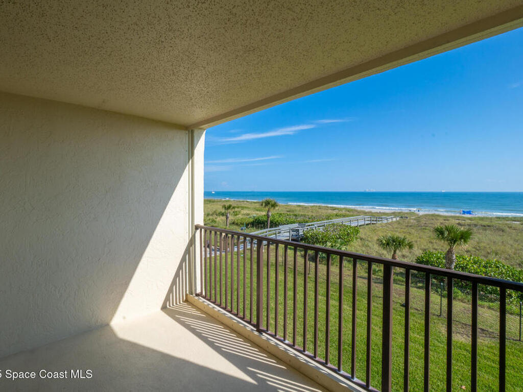 1860 N Atlantic Avenue, Cocoa Beach, FL 32931