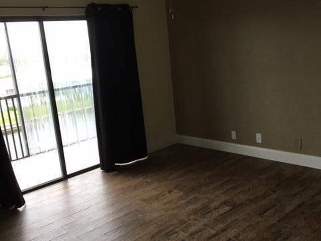 1595 N Atlantic Avenue, Cocoa Beach, FL 32931