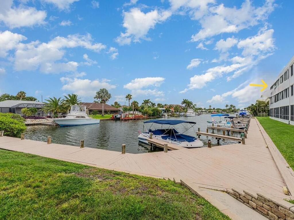 1595 N Atlantic Avenue, Cocoa Beach, FL 32931