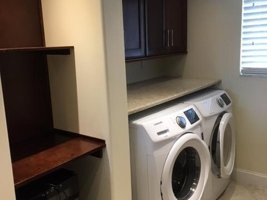 1595 N Atlantic Avenue, Cocoa Beach, FL 32931