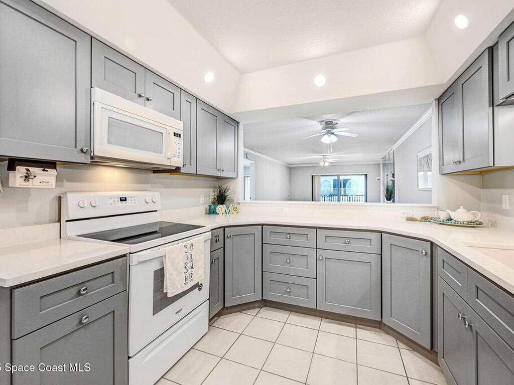 505 N Miramar Avenue, Indialantic, FL 32903