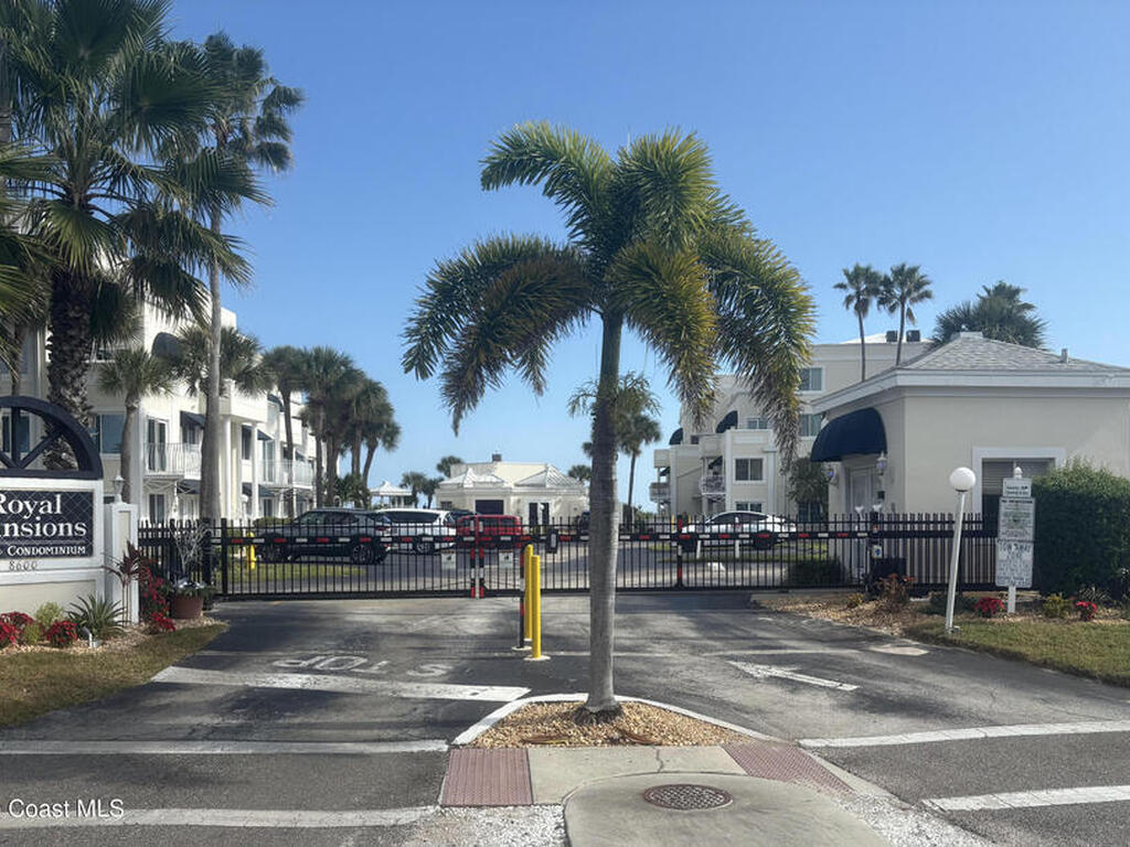 8600 Ridgewood Avenue, Cape Canaveral, FL 32920