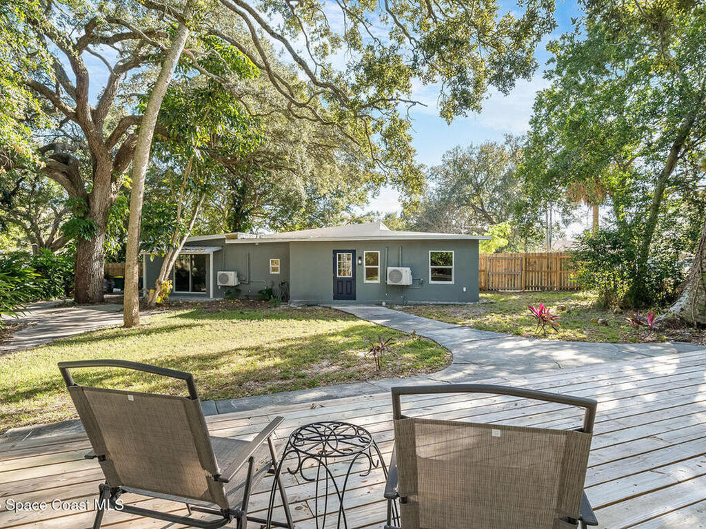 66 Moore Avenue, Merritt Island, FL 32952