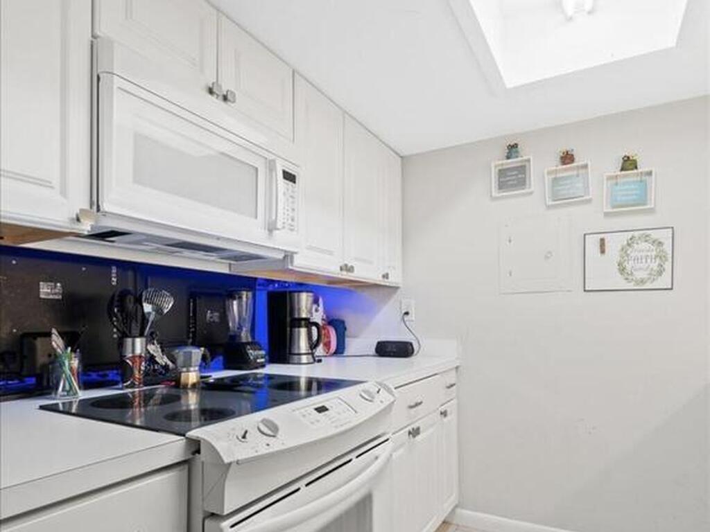 241 Bristol Court, Melbourne, FL 32935