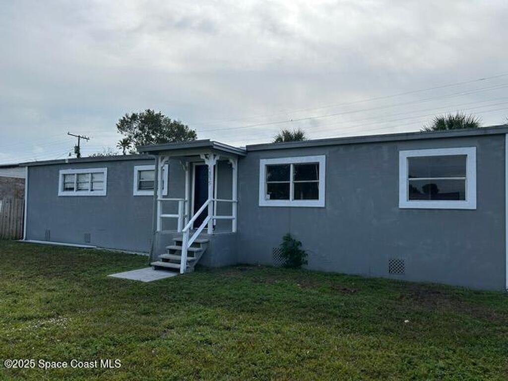 355 Saint Charles Avenue, Merritt Island, FL 32953