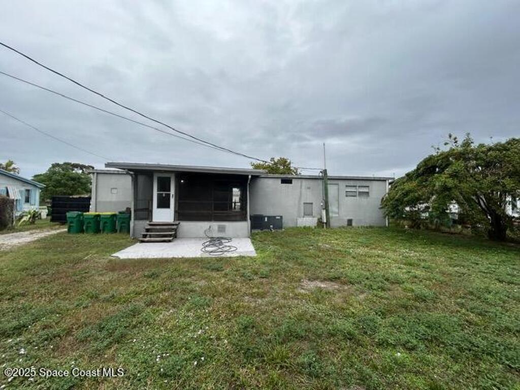 355 Saint Charles Avenue, Merritt Island, FL 32953