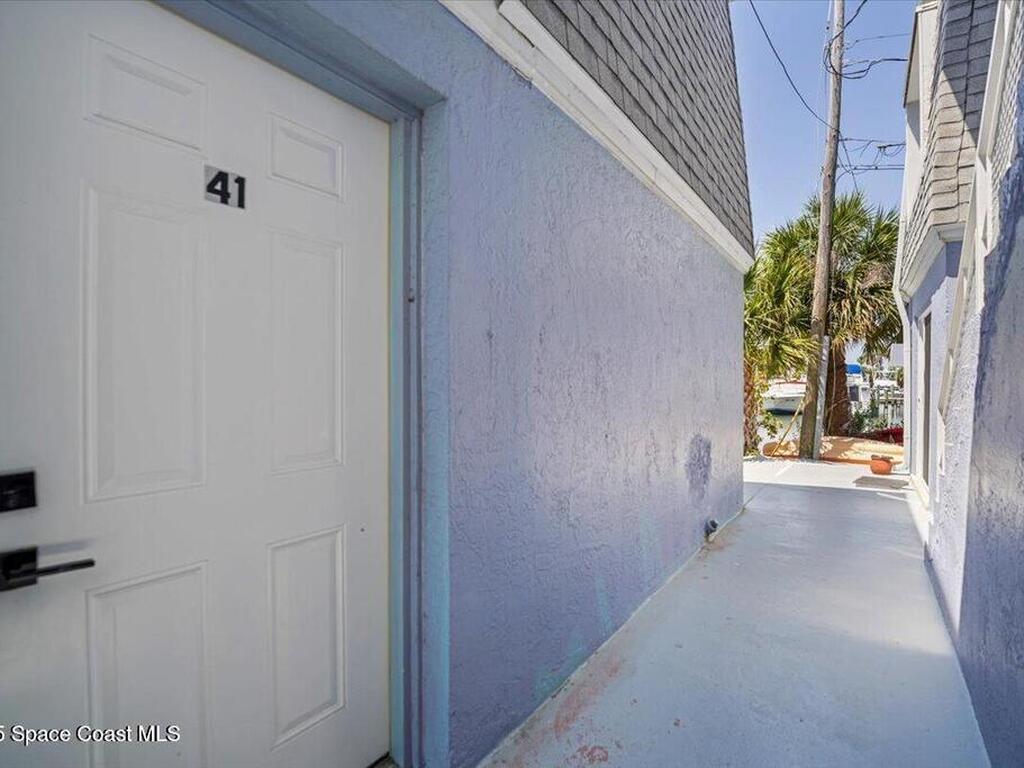 390 W Cocoa Beach Causeway, Cocoa Beach, FL 32931