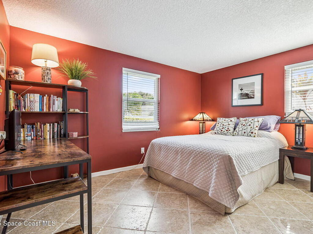 2 Ted Circle, New Smyrna Beach, FL 32169