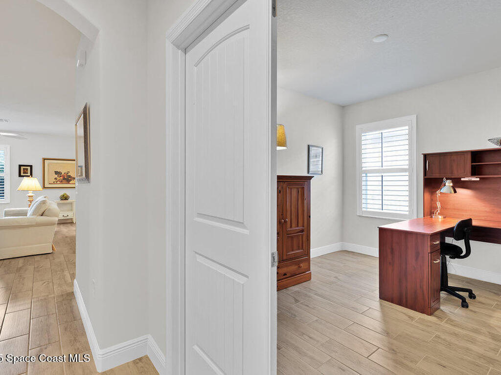 5949 Buttonwood Square, Vero Beach, FL 32966