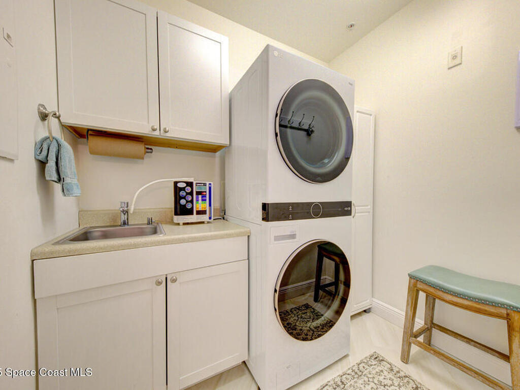 2022 Julep Drive, Cocoa Beach, FL 32931