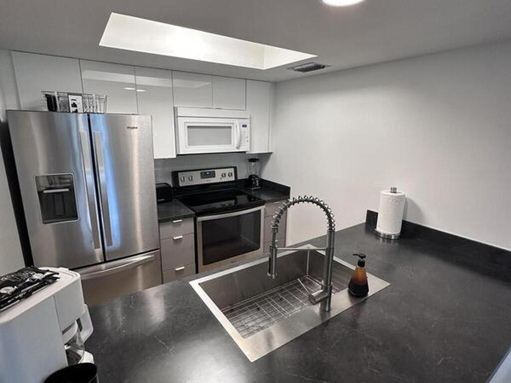 100 Coral Way, Indialantic, FL 32903