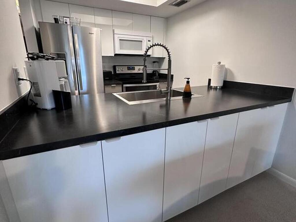 100 Coral Way, Indialantic, FL 32903