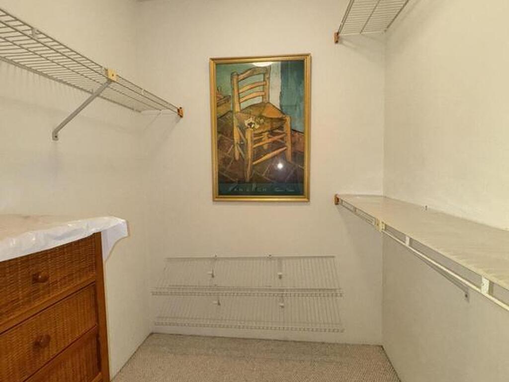 7820 Shadowood Drive, Melbourne, FL 32904