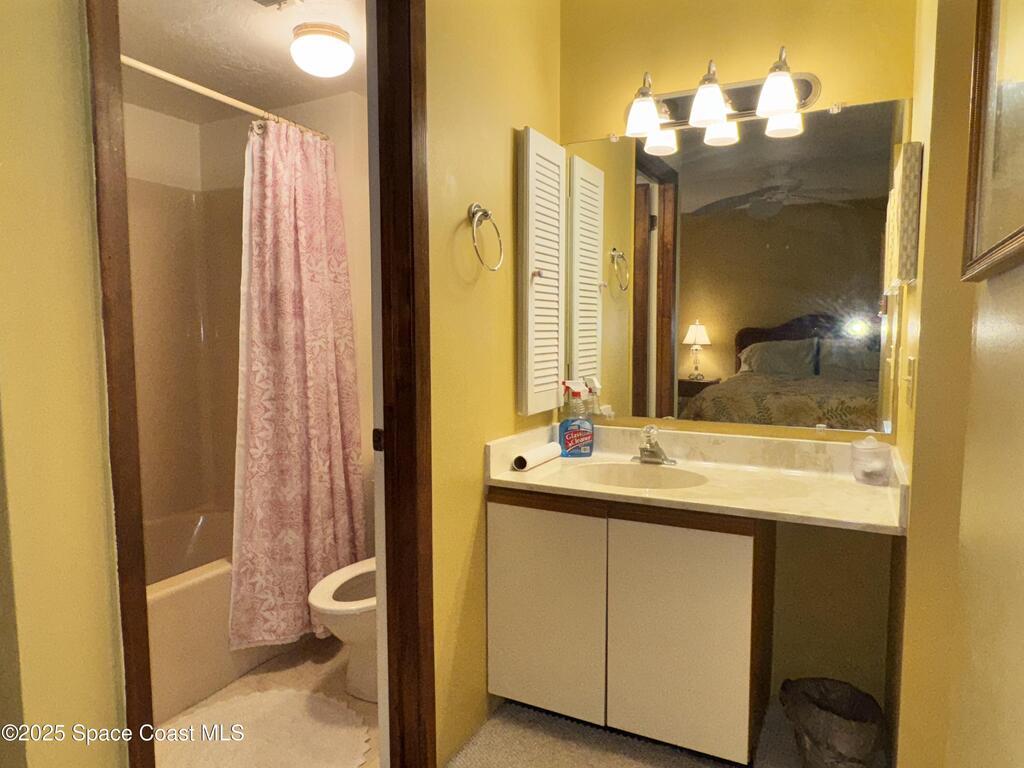 7820 Shadowood Drive, Melbourne, FL 32904