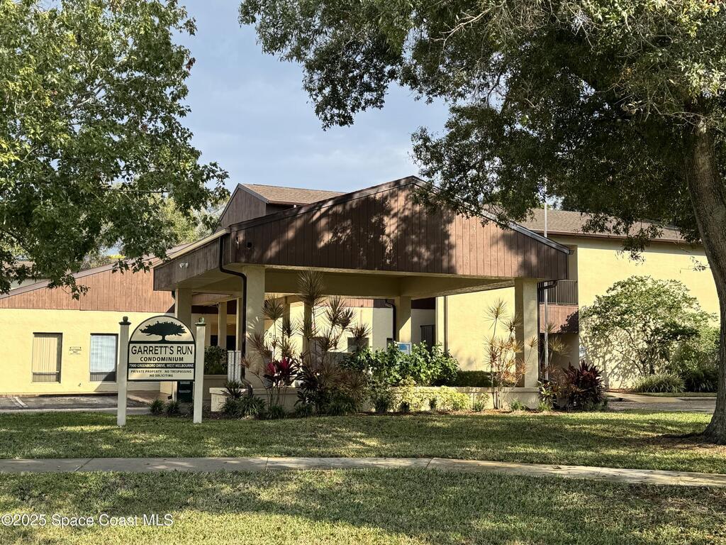 7820 Shadowood Drive, Melbourne, FL 32904