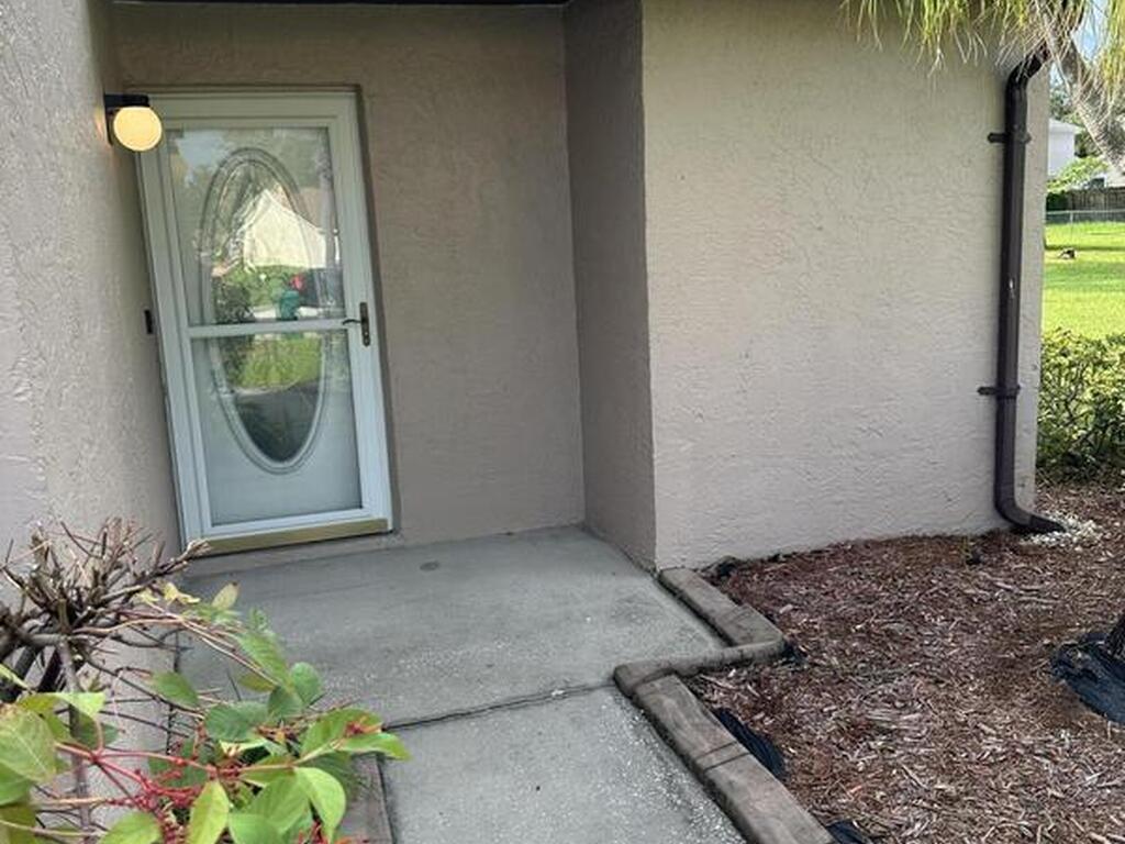 1735 Bluebird Court, Melbourne, FL 32935