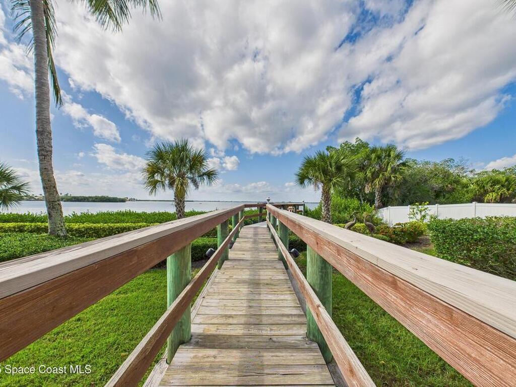 191 Seminole Lane, Cocoa Beach, FL 32931