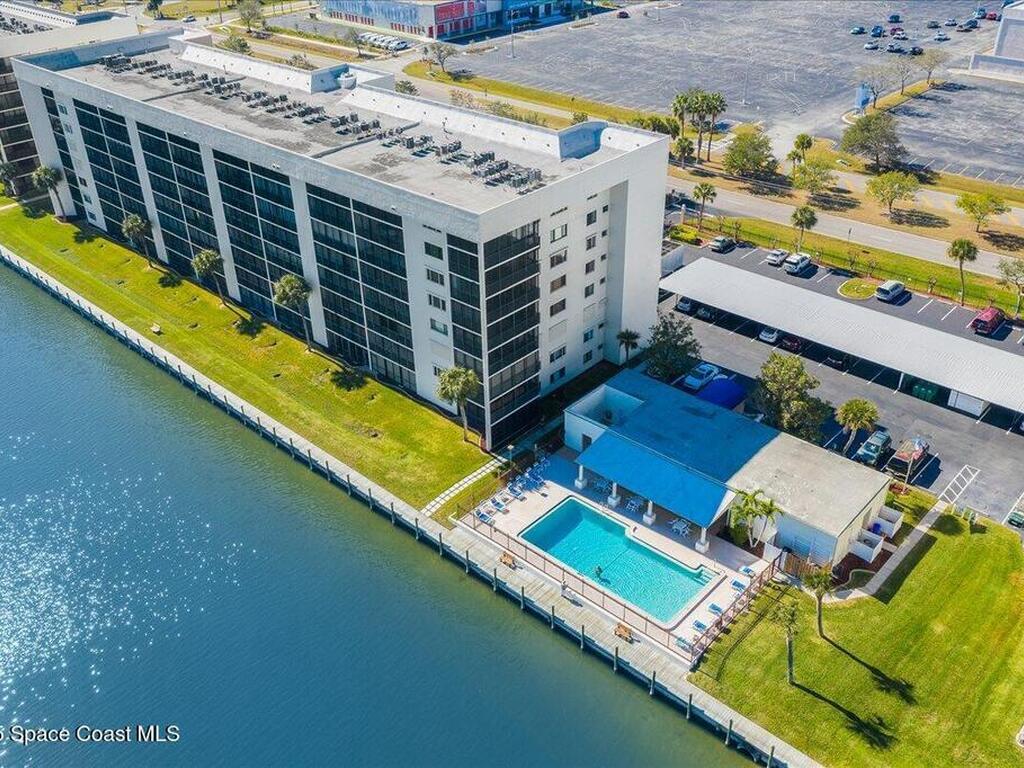 300 S Sykes Creek Parkway, Merritt Island, FL 32952