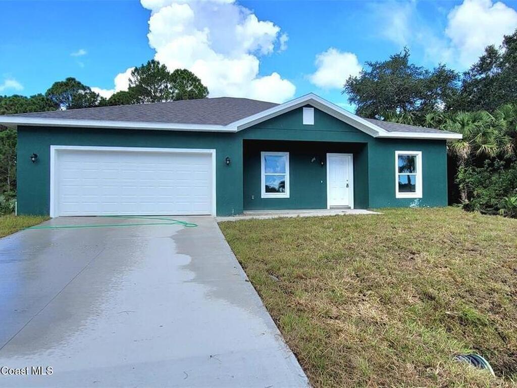 407 Treemont Avenue, Palm Bay, FL 32908