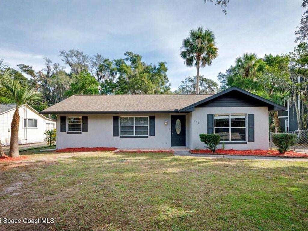 173 N Ridgewood Avenue, Ormond Beach, FL 32174
