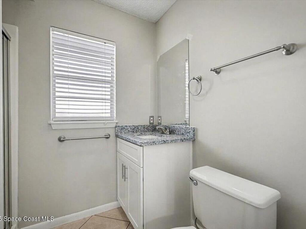 173 N Ridgewood Avenue, Ormond Beach, FL 32174