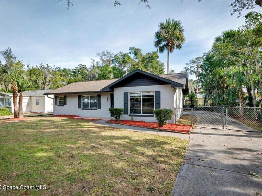 173 N Ridgewood Avenue, Ormond Beach, FL 32174