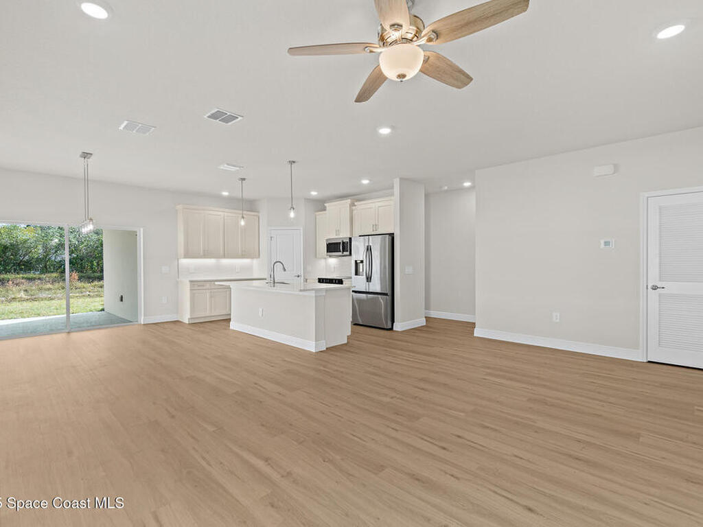 2357 Hagoplan Avenue, Palm Bay, FL 32908