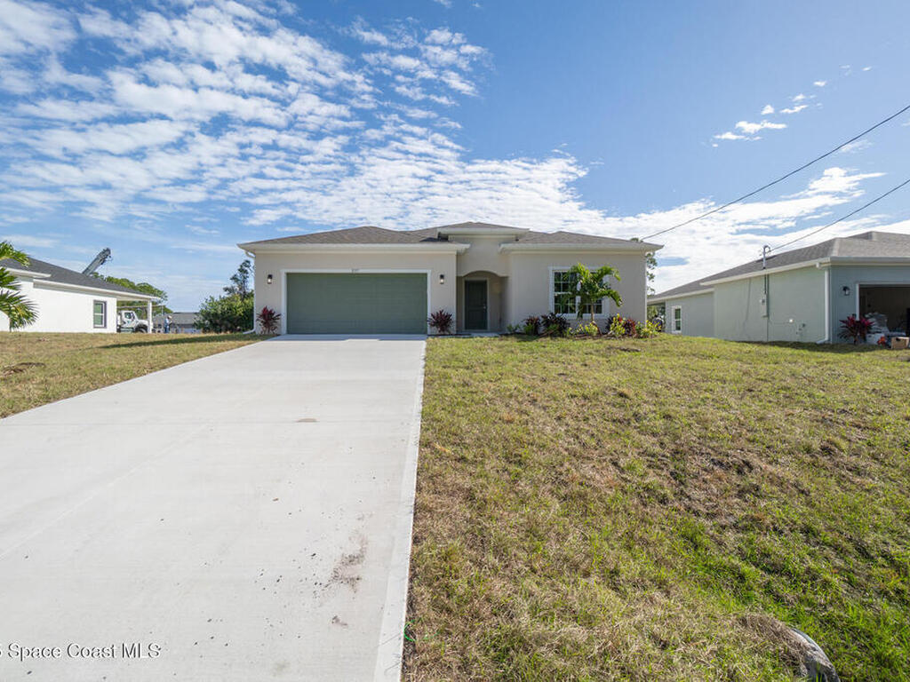 2357 Hagoplan Avenue, Palm Bay, FL 32908