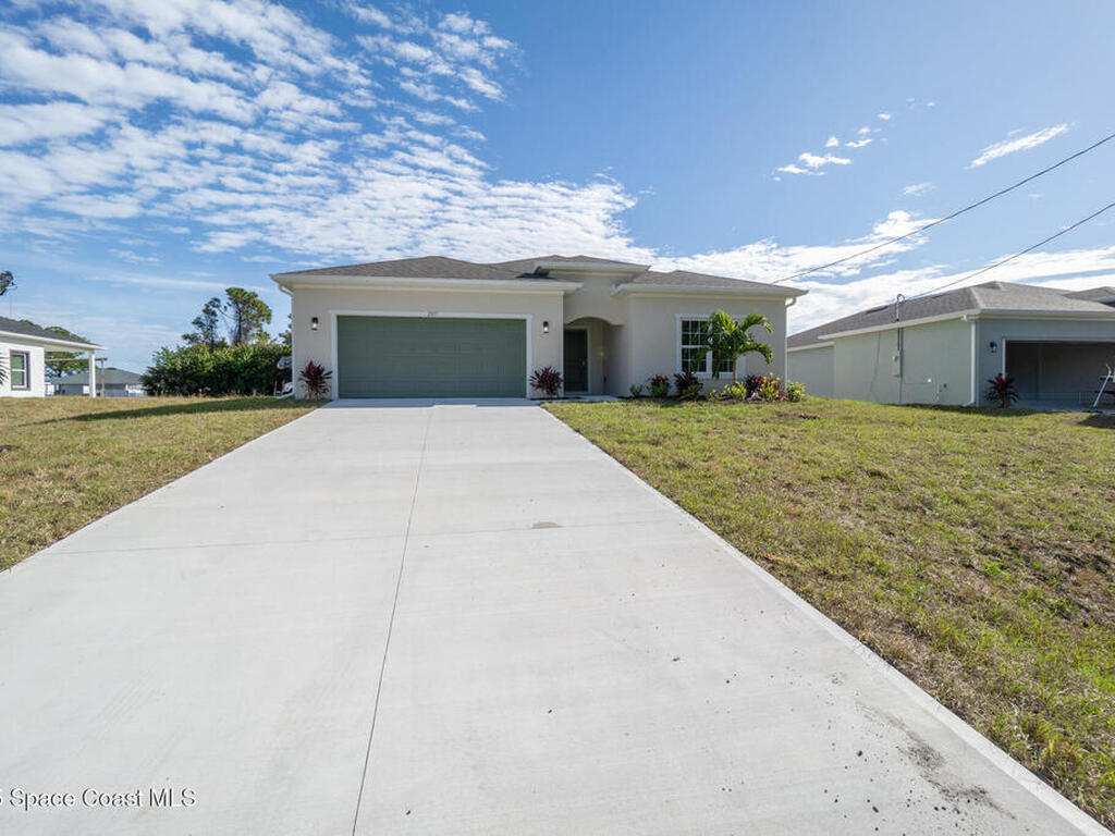2357 Hagoplan Avenue, Palm Bay, FL 32908