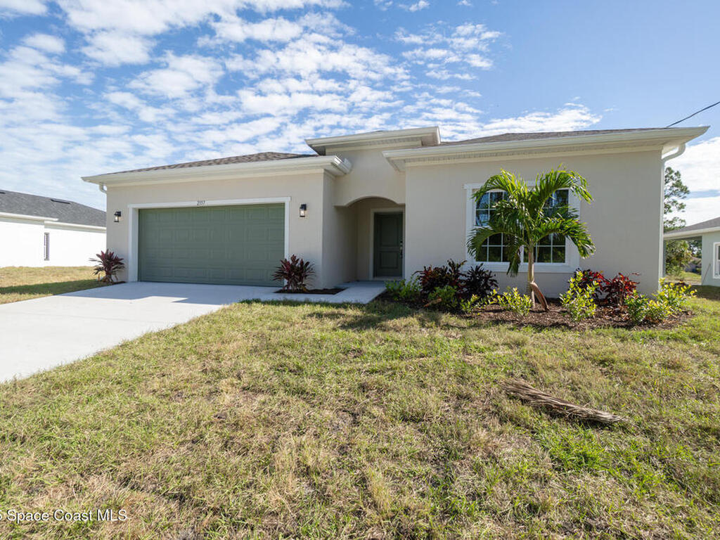 2357 Hagoplan Avenue, Palm Bay, FL 32908