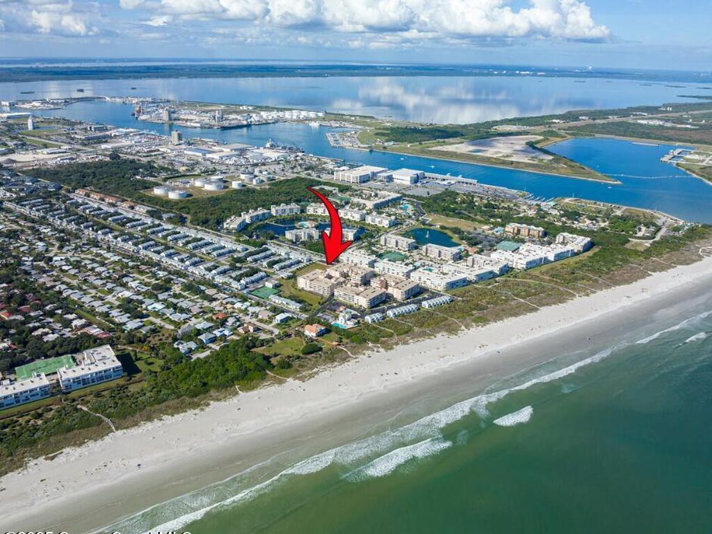 807 Mystic Dr, Cape Canaveral, FL 32920