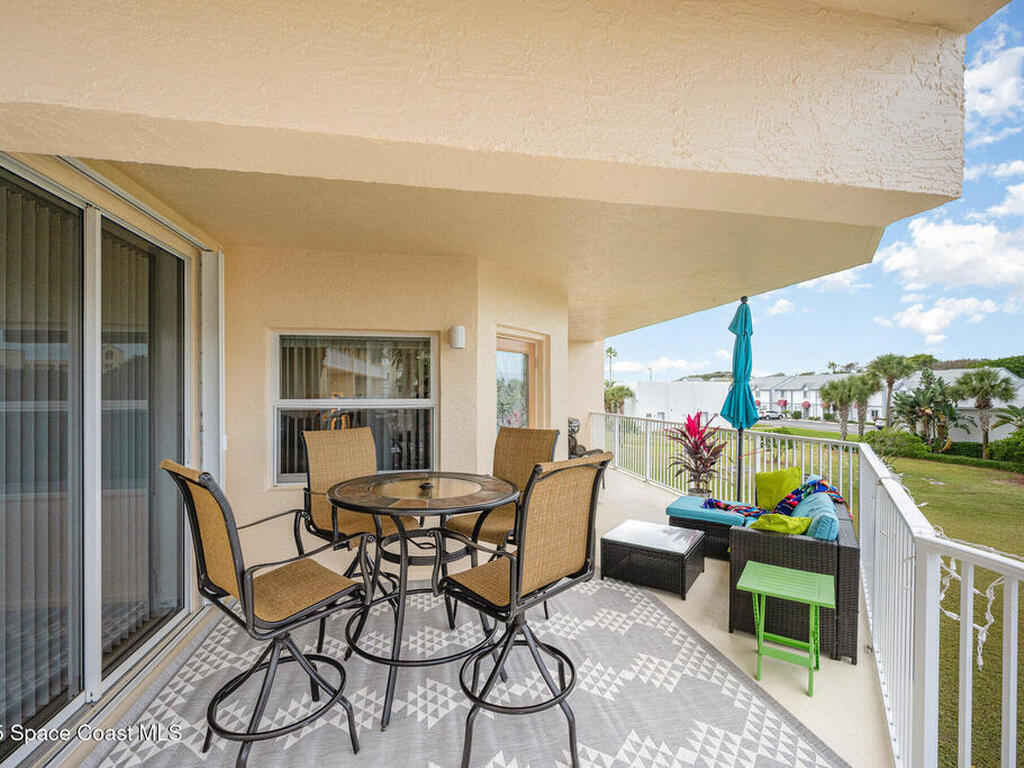 807 Mystic Dr, Cape Canaveral, FL 32920