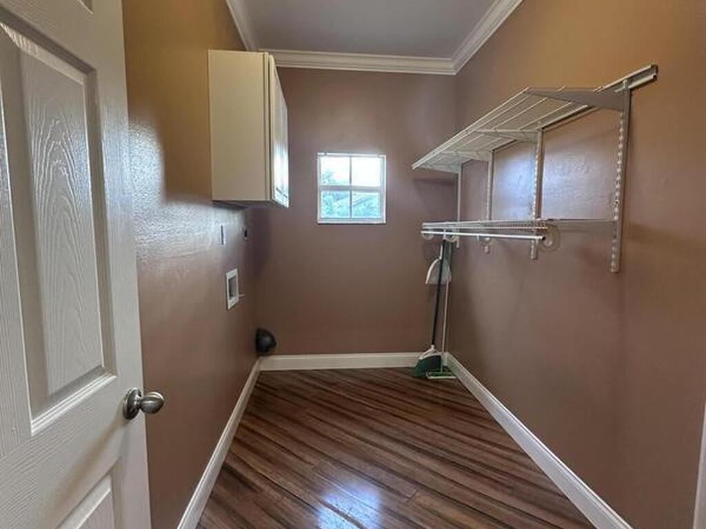 802 Del Mar Circle, Melbourne, FL 32904