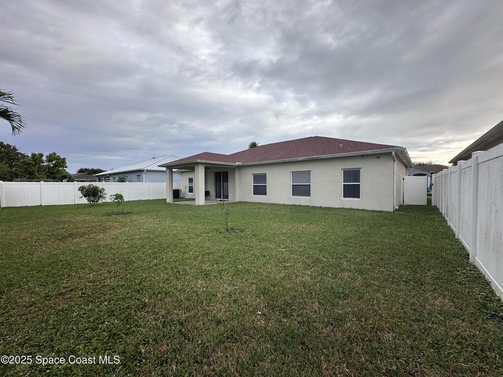 802 Del Mar Circle, Melbourne, FL 32904