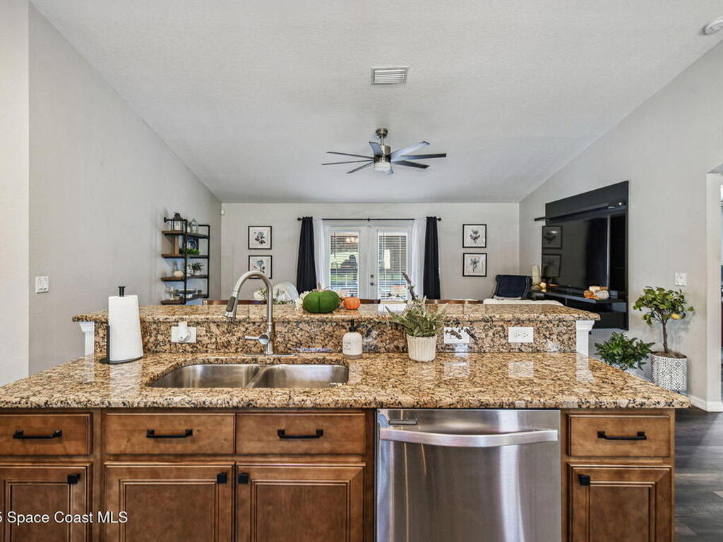 5405 Fan Palm Avenue, Cocoa, FL 32927