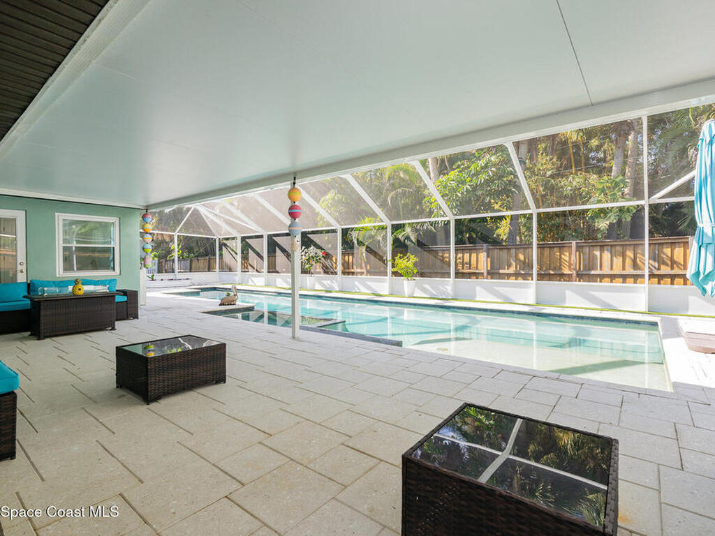 974 S Shannon Avenue, Indialantic, FL 32903