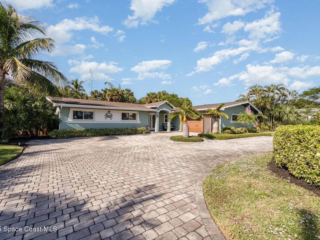 974 S Shannon Avenue, Indialantic, FL 32903