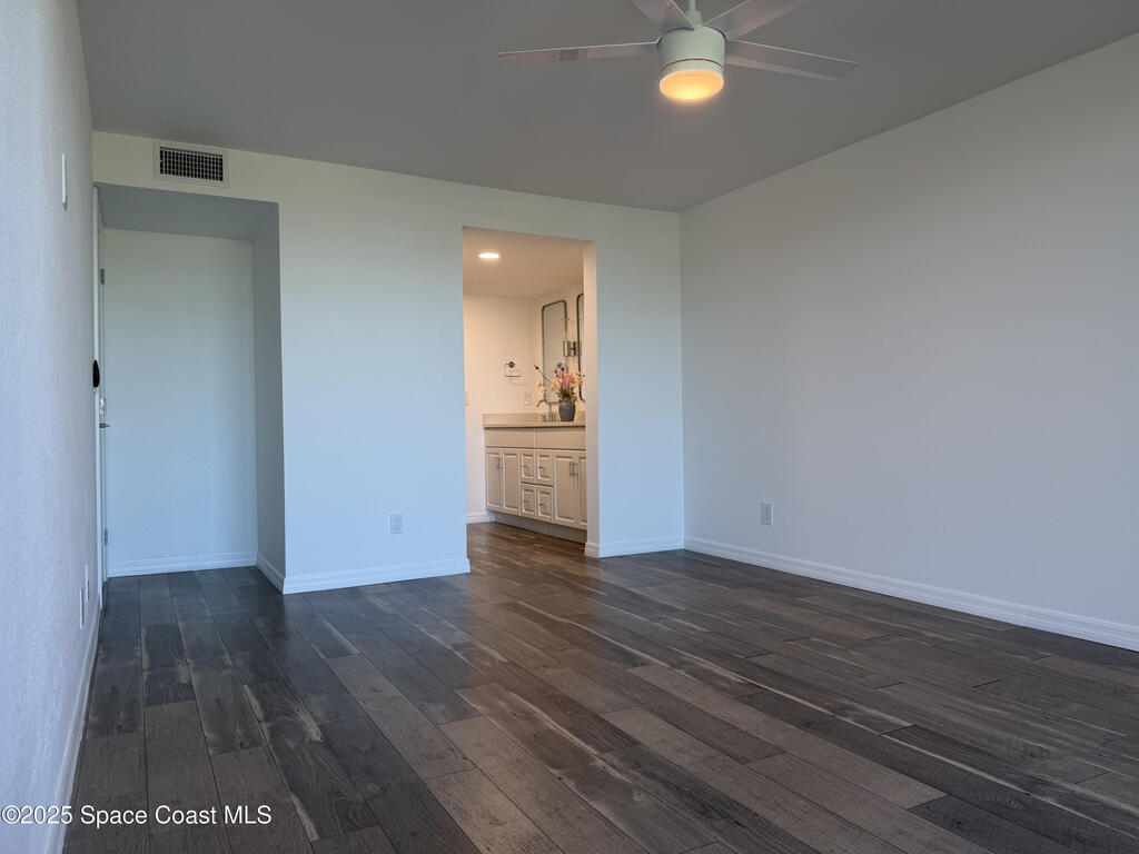 1101 S Miramar Avenue, Indialantic, FL 32903