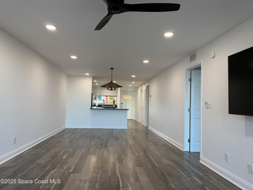 1101 S Miramar Avenue, Indialantic, FL 32903