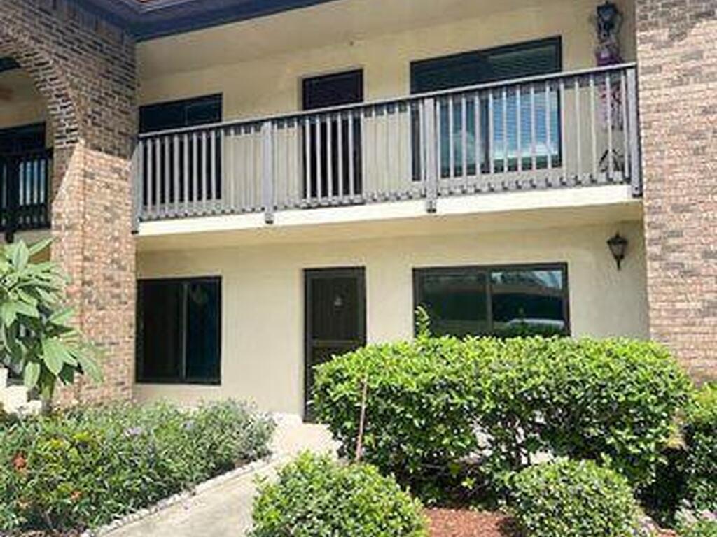 1515 Huntington Lane, Rockledge, FL 32955